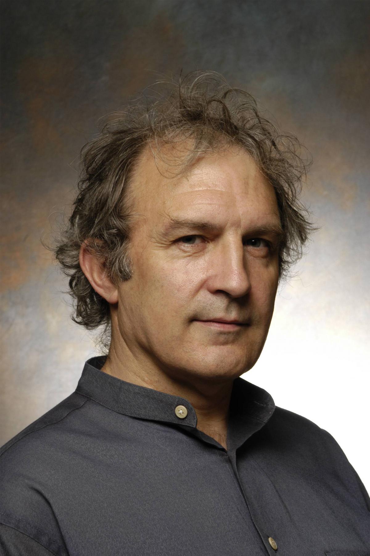 2013-09-19-lecture-ellsworth-kelly-yve-alain-bois.jpg Image of Yve-Alain Bois